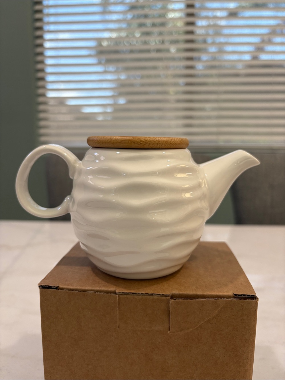 Ceramic Multi-Use Liquid Dispenser - Picture 6 of 11